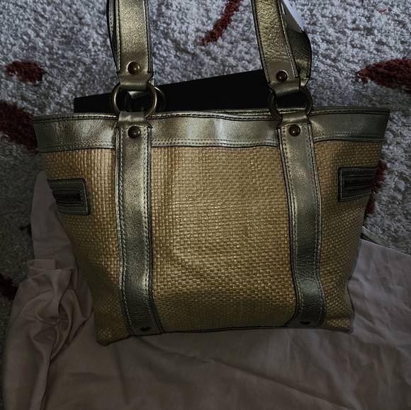 Purse - Picture 4 of 4